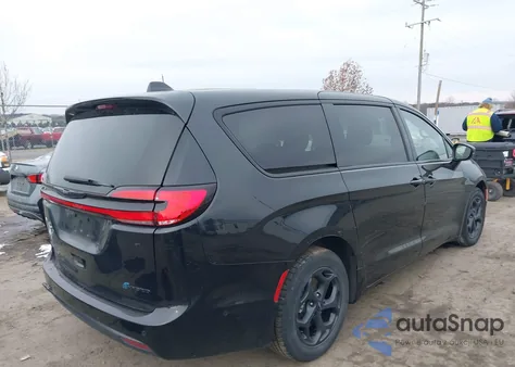 2022 Chrysler Pacifica Hybrid Touring L from USA, damaged, VIN 2C4RC1L72NR134678
